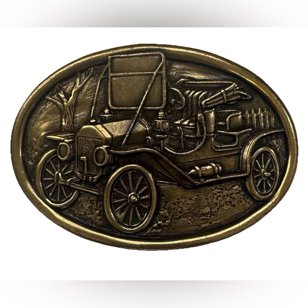 Vintage Avon Collectible Ford Model T Car Collectors Brass Tone Belt Buckle